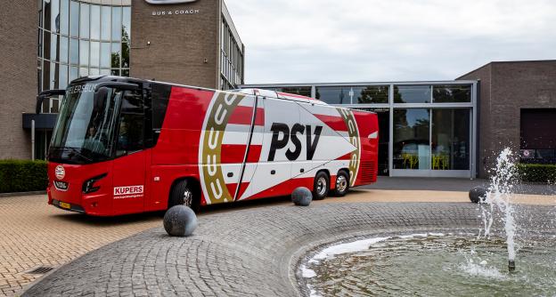 Samenwerking in Brainportregio: VDL Bus & Coach levert nieuwe spelersbus voor PSV Eindhoven