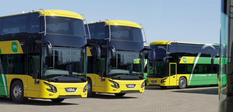 VDL Bus & Coach liefert 53 Futura an National Transport Authority: Doppeldecker werden im ÖPNV Irlands eingesetzt